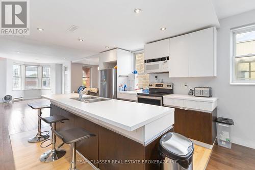 303 - 440 Wellington Street, London, ON - Indoor Photo Showing Kitchen With Double Sink