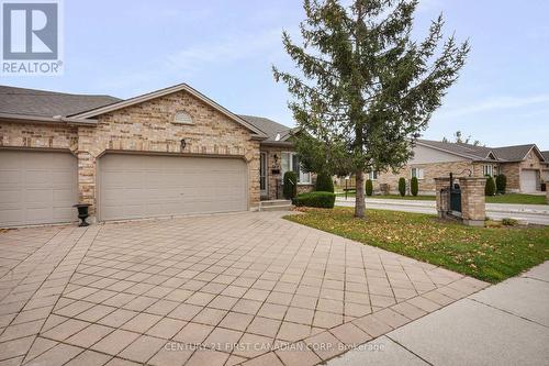 568 Thistlewood Drive, London, ON - Outdoor With Facade