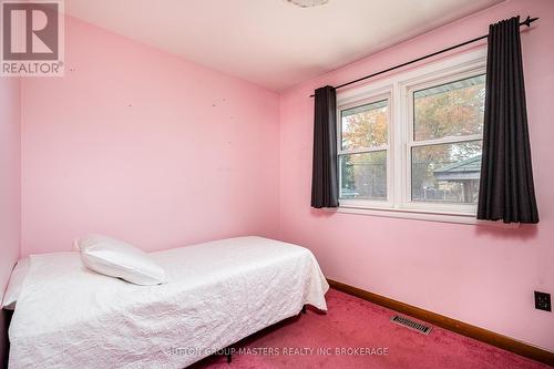 259 Mcewen Drive, Kingston (City Southwest), ON - Indoor Photo Showing Bedroom