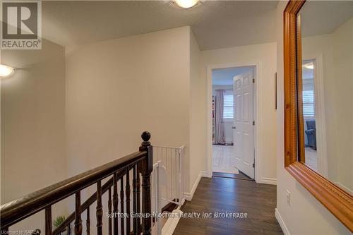 716 Newmarket Lane, Kingston (East Of Sir John A. Blvd), ON - Indoor Photo Showing Other Room