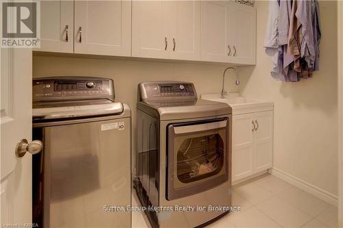 716 Newmarket Lane, Kingston (East Of Sir John A. Blvd), ON - Indoor Photo Showing Laundry Room