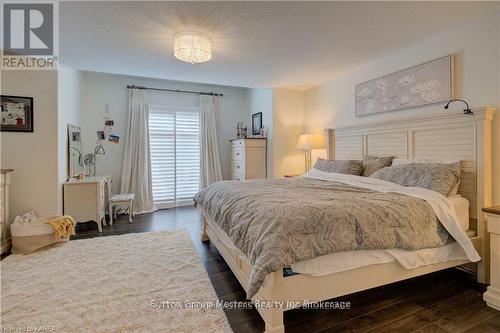 716 Newmarket Lane, Kingston (East Of Sir John A. Blvd), ON - Indoor Photo Showing Bedroom