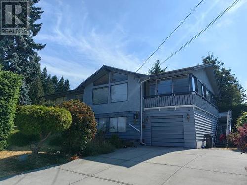 3298 Vananda Ave, Powell River, BC - Outdoor