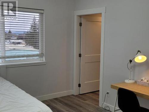 401-7175 Duncan Street, Powell River, BC - Indoor Photo Showing Bedroom