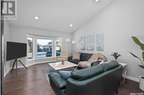 11 Wickens Place, Prince Albert, SK - Indoor Photo Showing Living Room