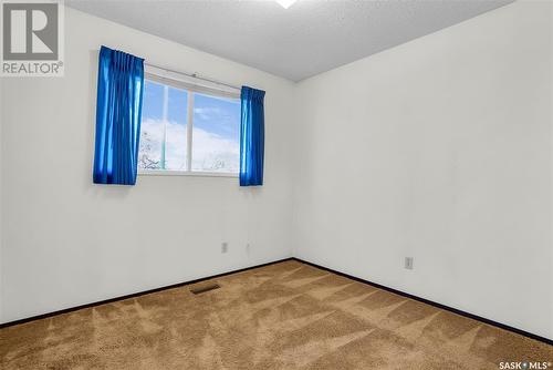 27 Galbraith Crescent, Saskatoon, SK - Indoor Photo Showing Other Room