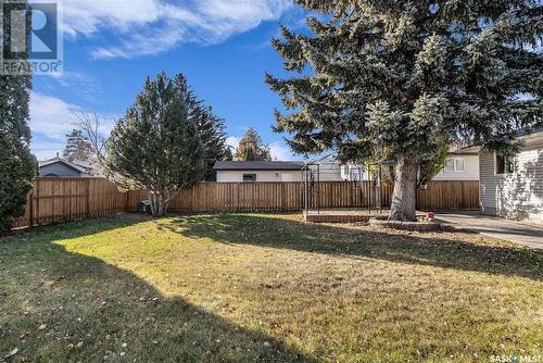 27 Galbraith Crescent, Saskatoon, SK - Outdoor