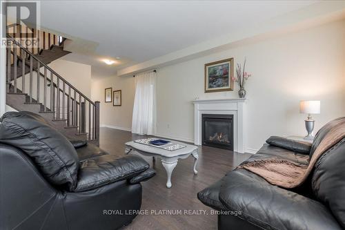 172 Muirfield Drive, Barrie, ON - Indoor Photo Showing Living Room With Fireplace