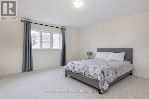 172 Muirfield Drive, Barrie, ON - Indoor Photo Showing Bedroom