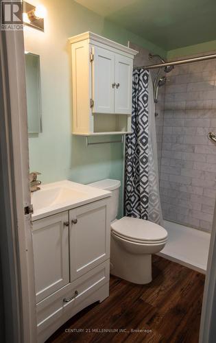 403 - 460 Ontario Street E, Collingwood, ON - Indoor Photo Showing Bathroom