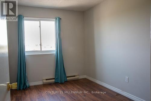 403 - 460 Ontario Street E, Collingwood, ON - Indoor Photo Showing Other Room