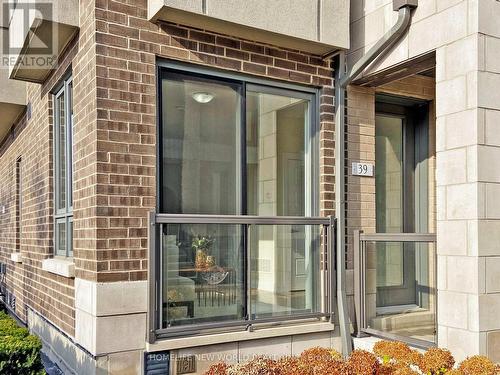 39 - 717 Lawrence Avenue W, Toronto, ON - Outdoor With Exterior