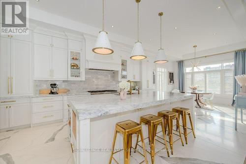 3100 Daniel Way, Oakville, ON - Indoor Photo Showing Kitchen With Upgraded Kitchen