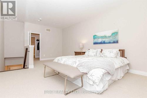 74 - 250 Royalton Common, Oakville, ON - Indoor Photo Showing Bedroom