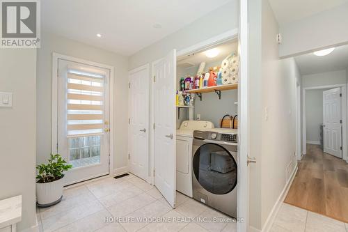 137 Town Line, Orangeville, ON - Indoor Photo Showing Laundry Room