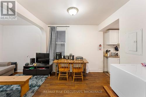 247 Queen Street, Kingston (East Of Sir John A. Blvd), ON - Indoor Photo Showing Other Room