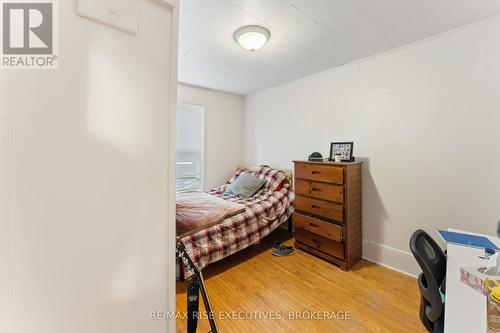 247 Queen Street, Kingston (East Of Sir John A. Blvd), ON - Indoor Photo Showing Bedroom