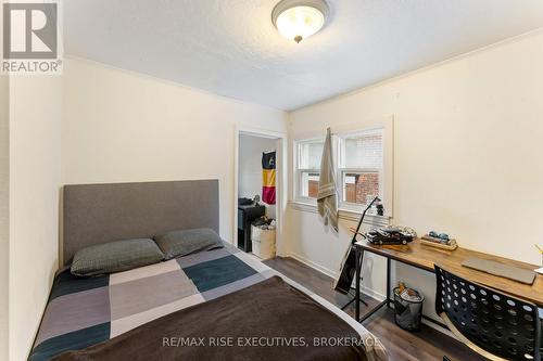 247 Queen Street, Kingston (East Of Sir John A. Blvd), ON - Indoor Photo Showing Bedroom