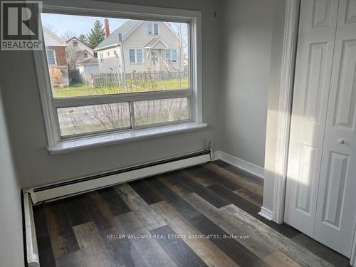 180 Pine Street S, Thorold, ON - Indoor Photo Showing Other Room