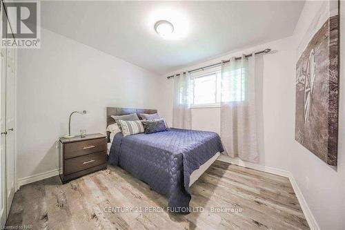 641 Niagara Street, St. Catharines, ON - Indoor Photo Showing Bedroom