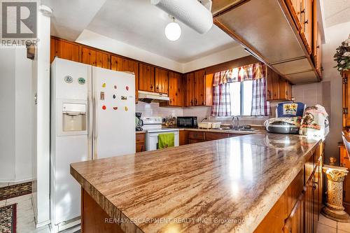 1295 Cannon Street E, Hamilton, ON - Indoor Photo Showing Kitchen