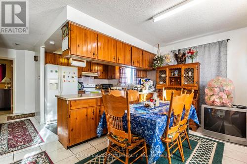 1295 Cannon Street E, Hamilton, ON - Indoor Photo Showing Kitchen