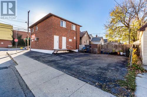 1295 Cannon Street E, Hamilton, ON - Outdoor