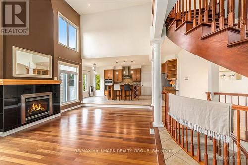 4785 Whispering Willow Drive, Ottawa, ON - Indoor With Fireplace