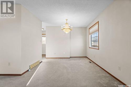 28 Malta Crescent, Saskatoon, SK - Indoor Photo Showing Other Room