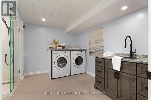 31 Jeffrey Street, Scugog (Port Perry), ON - Indoor Photo Showing Laundry Room