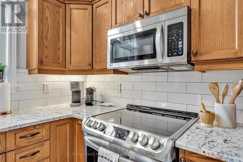 1 - 227 Carnegie Avenue, Peterborough (Northcrest), ON - Indoor Photo Showing Kitchen With Upgraded Kitchen