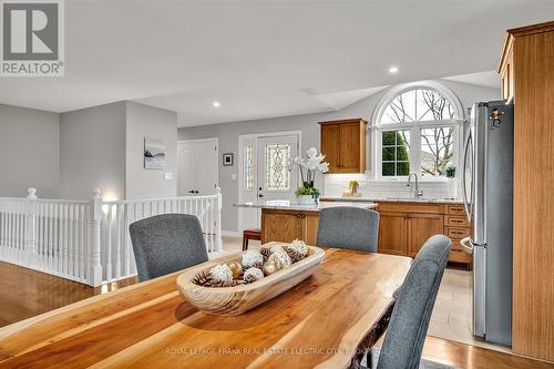 1 - 227 Carnegie Avenue, Peterborough (Northcrest), ON - Indoor Photo Showing Dining Room