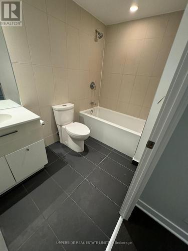 1808 - 15 Grenville Street, Toronto, ON - Indoor Photo Showing Bathroom