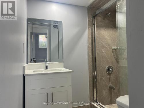 1163 Ravenscroft Road, Ajax, ON - Indoor Photo Showing Bathroom