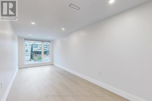 260 Dewhurst Boulevard N, Toronto, ON - Indoor Photo Showing Other Room