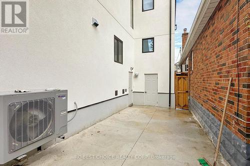 260 Dewhurst Boulevard N, Toronto, ON -  Photo Showing Other Room