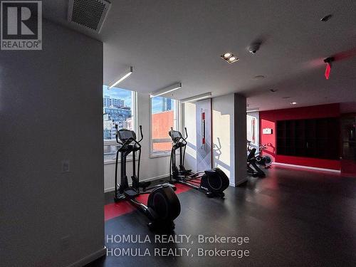 2404 - 318 Richmond Street W, Toronto, ON - Indoor Photo Showing Gym Room