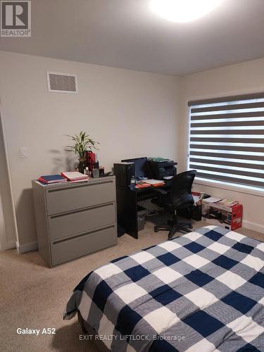 539 Clayton Avenue, Peterborough (Northcrest), ON - Indoor Photo Showing Bedroom