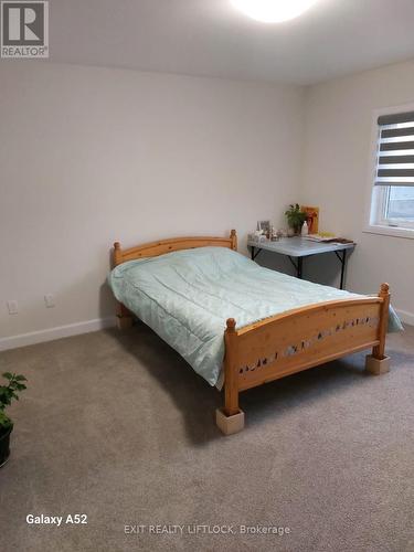 539 Clayton Avenue, Peterborough (Northcrest), ON - Indoor Photo Showing Bedroom