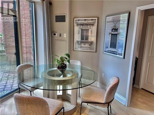 101 - 185 Robinson Street, Oakville, ON - Indoor Photo Showing Dining Room