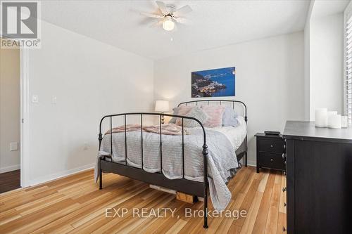 949 Hasselfeldt Heights, Milton, ON - Indoor Photo Showing Bedroom