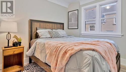 Upper - 5 Sunning Hill Avenue, Hamilton, ON - Indoor Photo Showing Bedroom