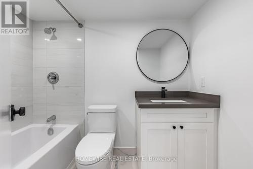 1204 - 90 Fisherville Road, Toronto, ON - Indoor Photo Showing Bathroom