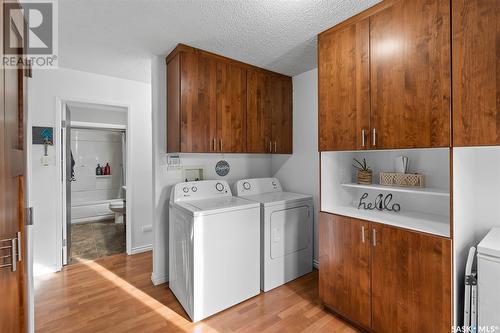 138 Devonshire Crescent, Saskatoon, SK - Indoor Photo Showing Laundry Room