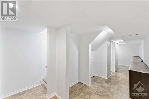 2543 Kaladar Avenue, Ottawa, ON - Indoor Photo Showing Other Room