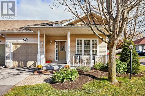 17 Garden Manor Place, Clarington (Newcastle), ON - Outdoor With Deck Patio Veranda