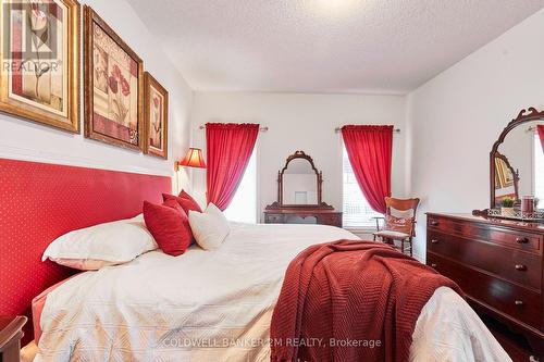 17 Garden Manor Place, Clarington (Newcastle), ON - Indoor Photo Showing Bedroom