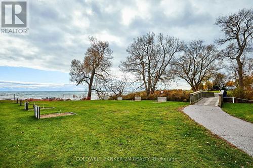 17 Garden Manor Place, Clarington (Newcastle), ON - Outdoor With View