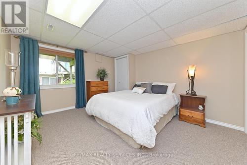 31 - 1077 Hamilton Road, London, ON - Indoor Photo Showing Bedroom