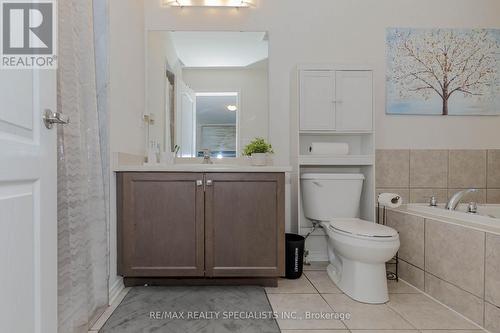 58 Oaktree Drive, Haldimand, ON - Indoor Photo Showing Bathroom